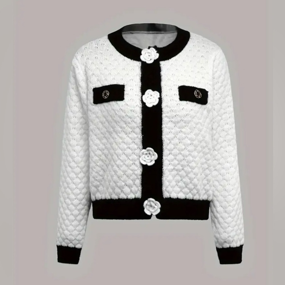 Elegant Gorgeous Short Knit Chic Camellia Cardigan - Picture 3 of 6